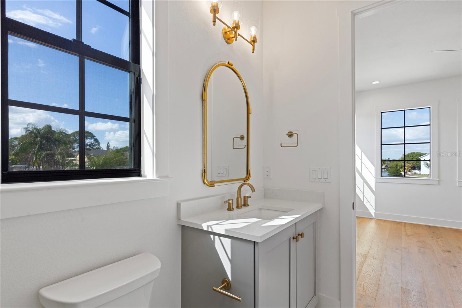 SUN PLAZA ISLES SEC 3 - Residential