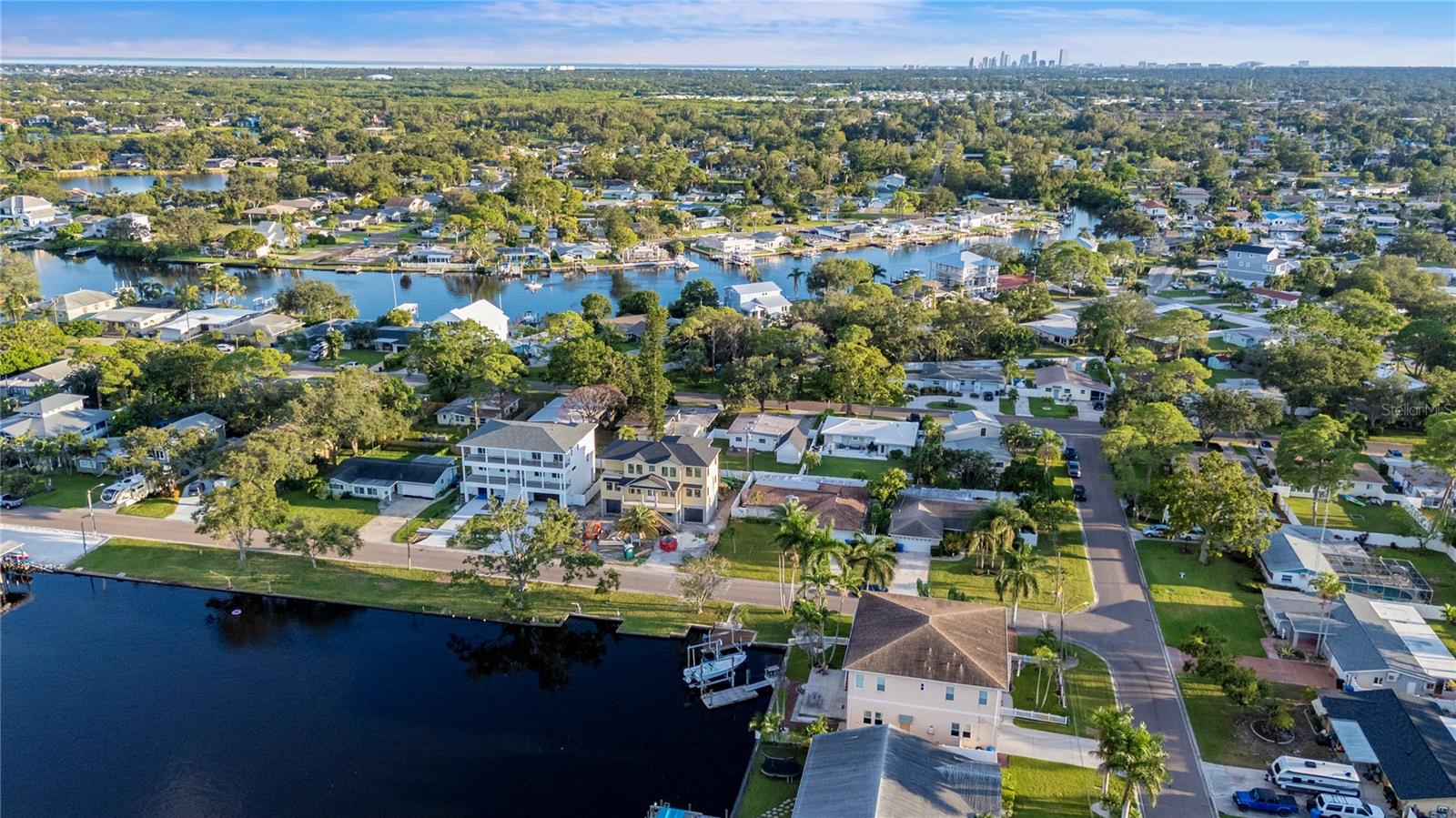 SUN PLAZA ISLES SEC 3 - Residential