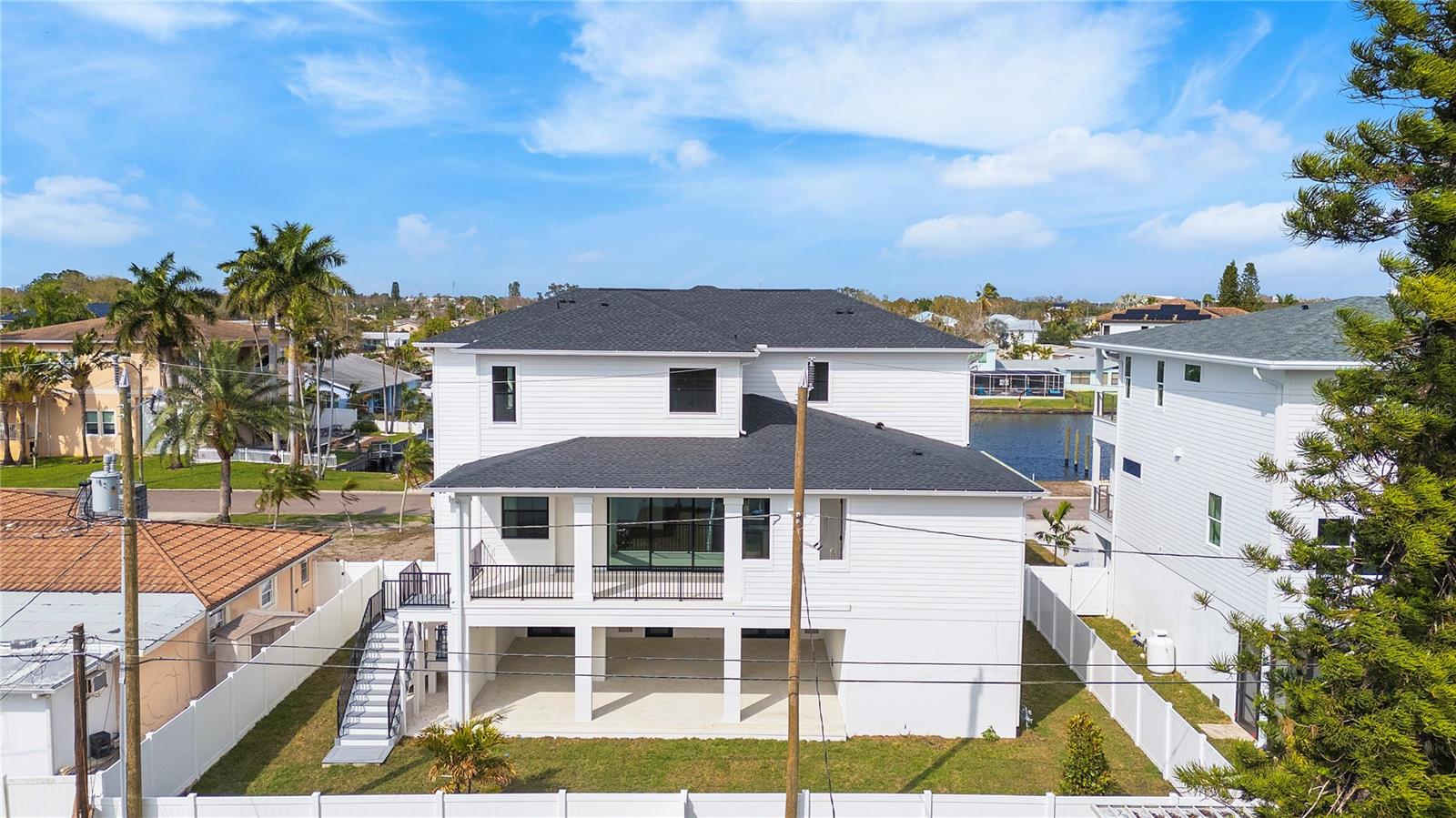 SUN PLAZA ISLES SEC 3 - Residential