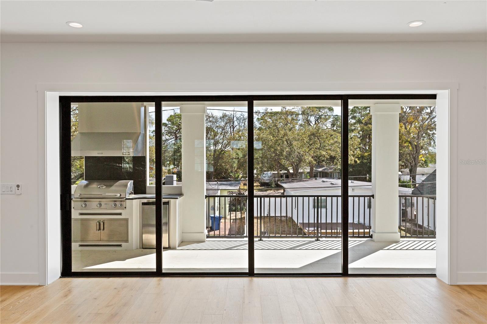 SUN PLAZA ISLES SEC 3 - Residential