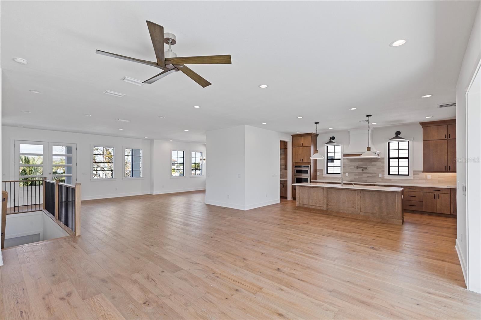 SUN PLAZA ISLES SEC 3 - Residential