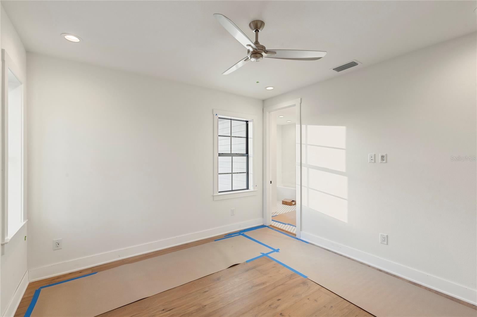 SUN PLAZA ISLES SEC 3 - Residential