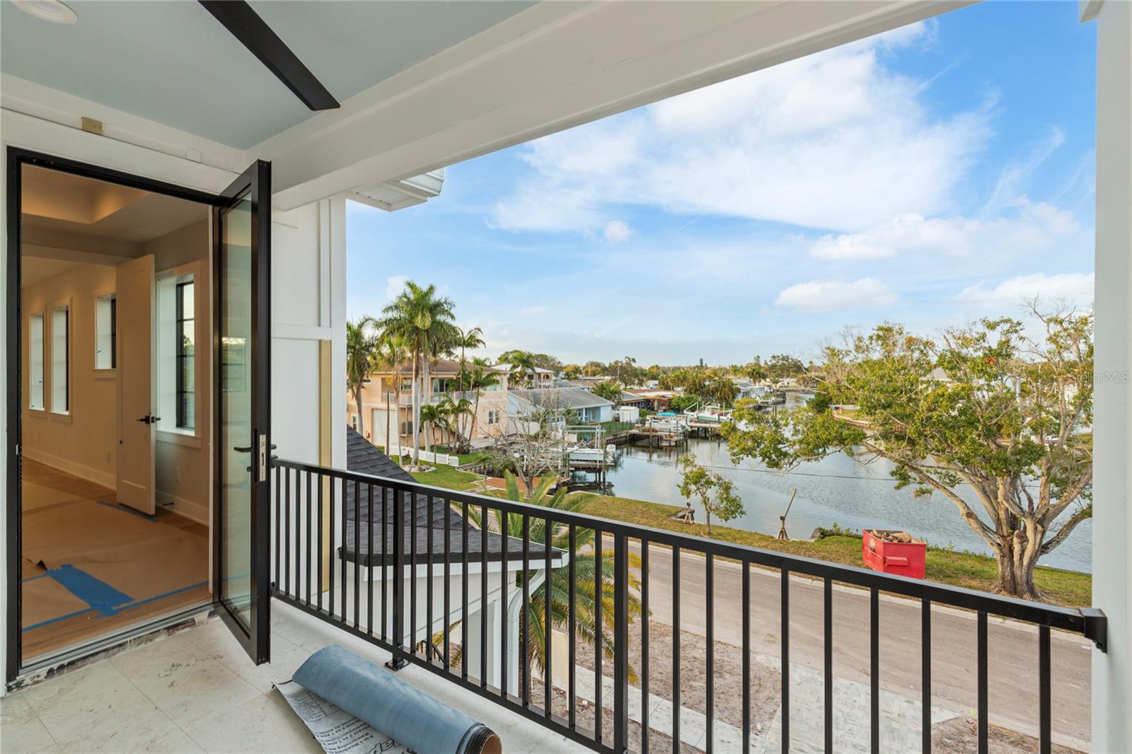 SUN PLAZA ISLES SEC 3 - Residential