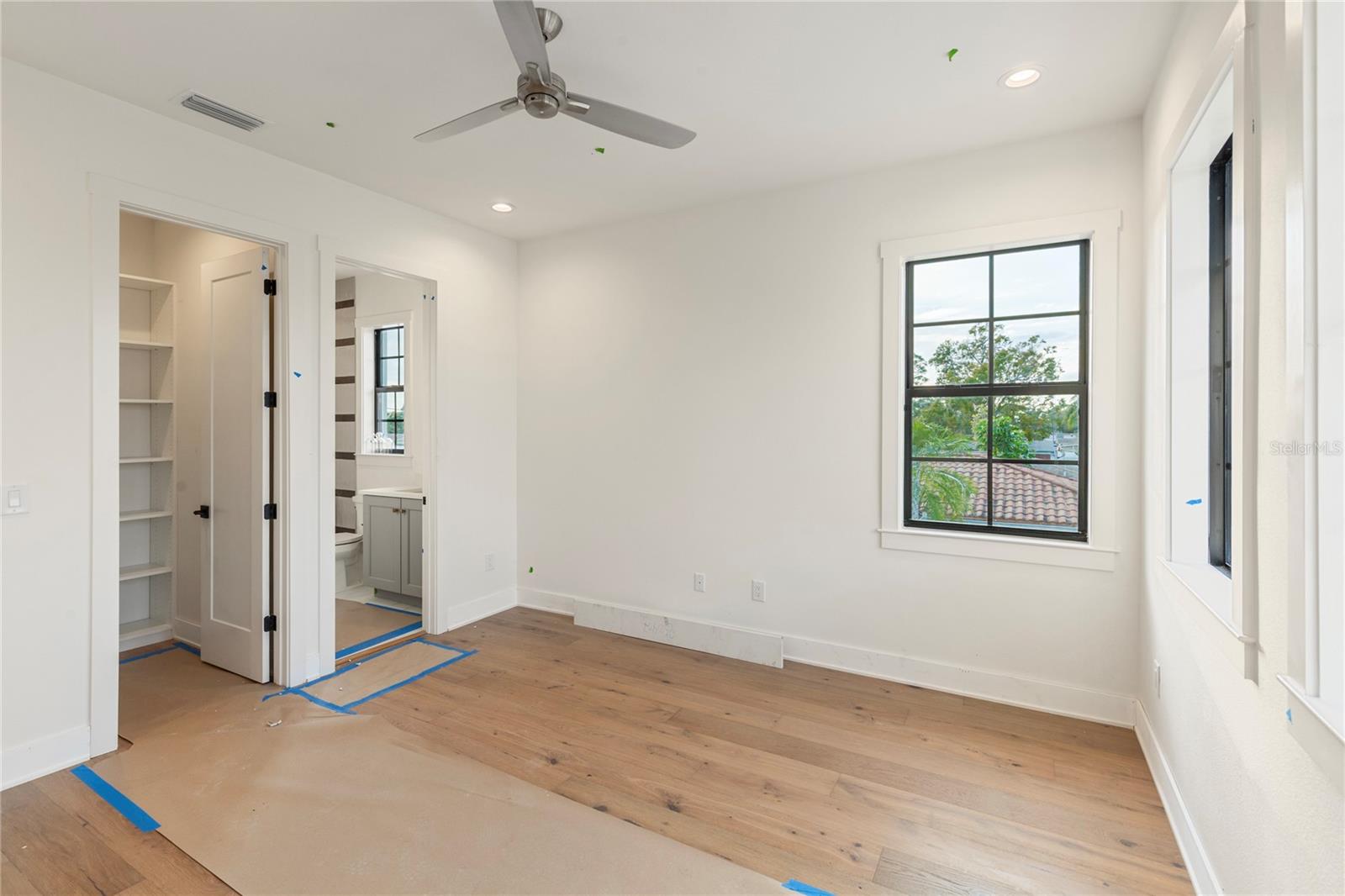 SUN PLAZA ISLES SEC 3 - Residential