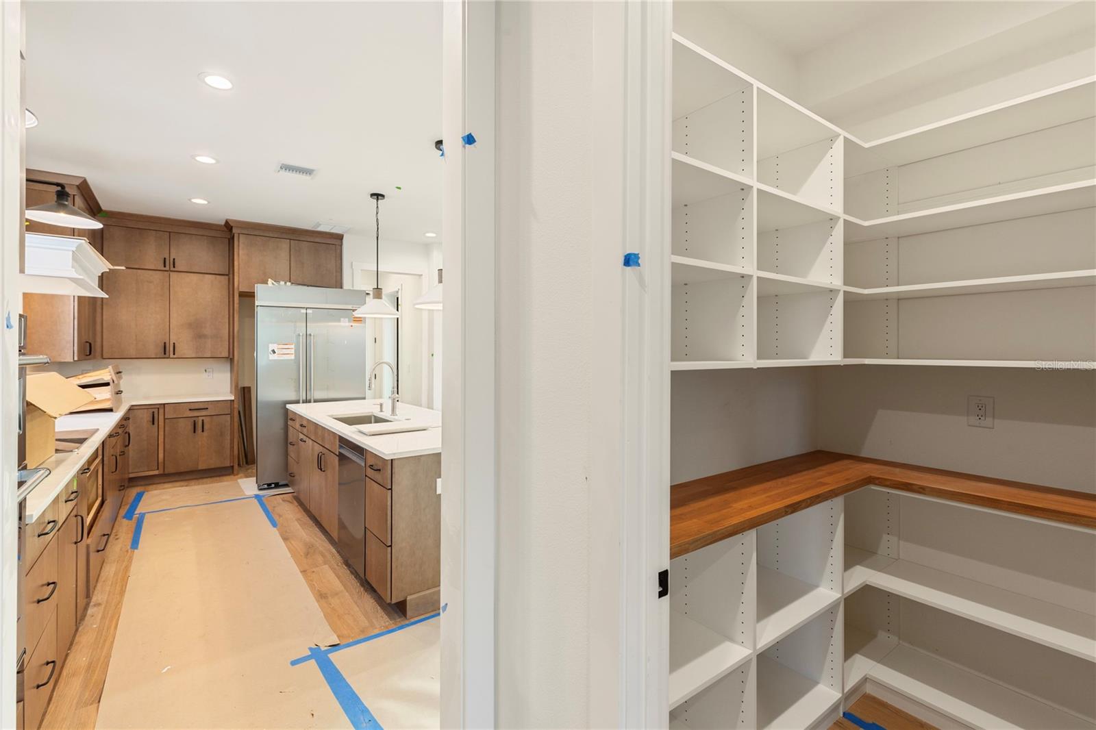 SUN PLAZA ISLES SEC 3 - Residential