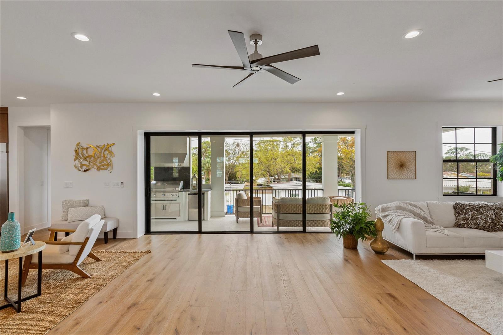 SUN PLAZA ISLES SEC 3 - Residential