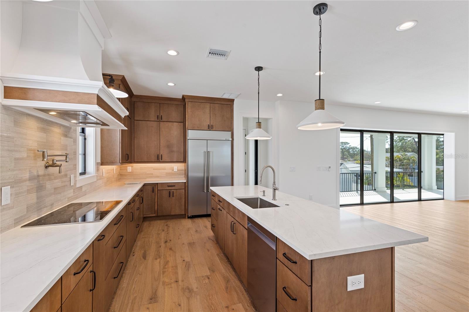 SUN PLAZA ISLES SEC 3 - Residential