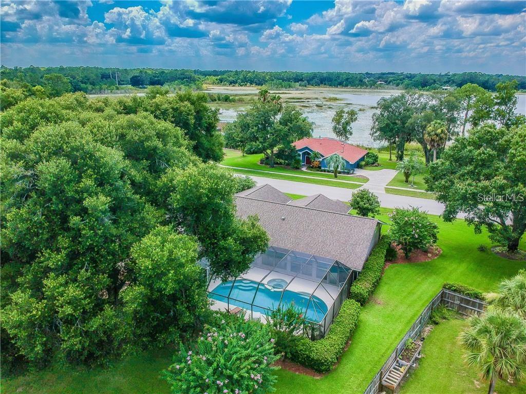 CRYSTAL LAKE ESTATES - Residential Lease