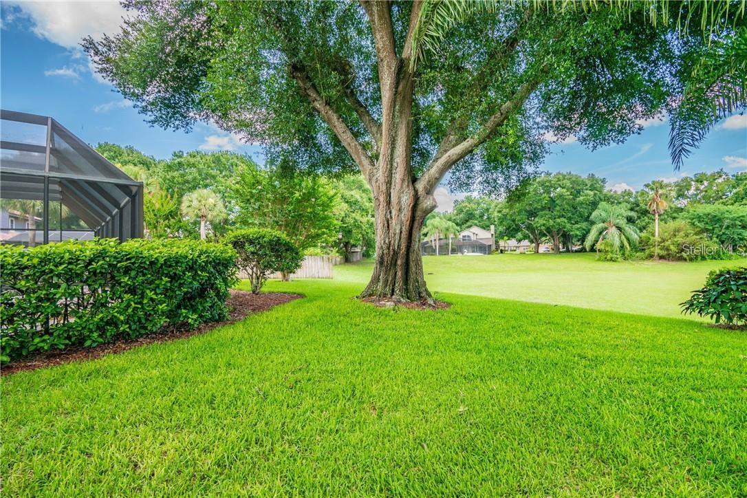 CRYSTAL LAKE ESTATES - Residential Lease