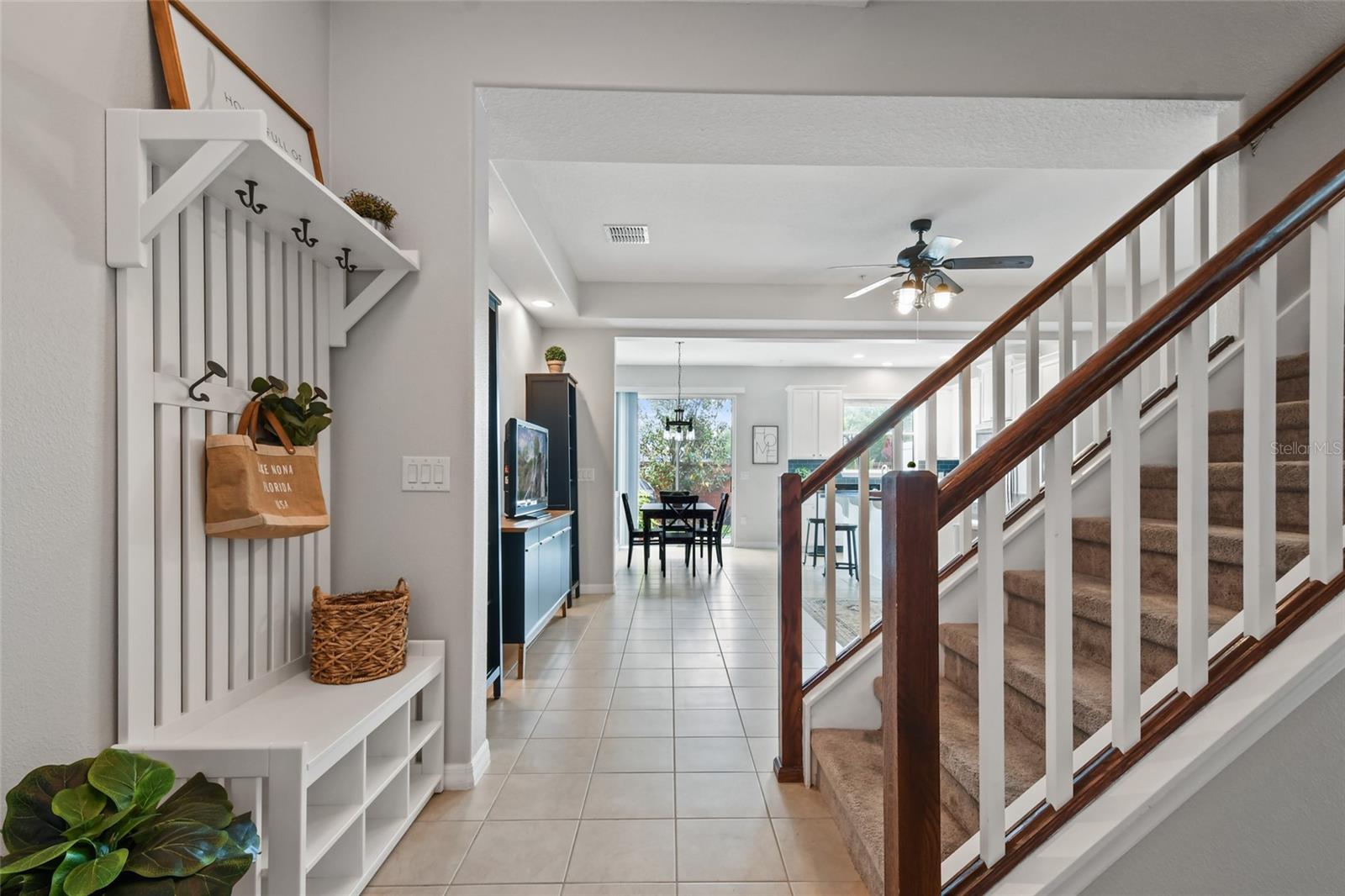 9478 SILVER BUTTONWOOD STREET