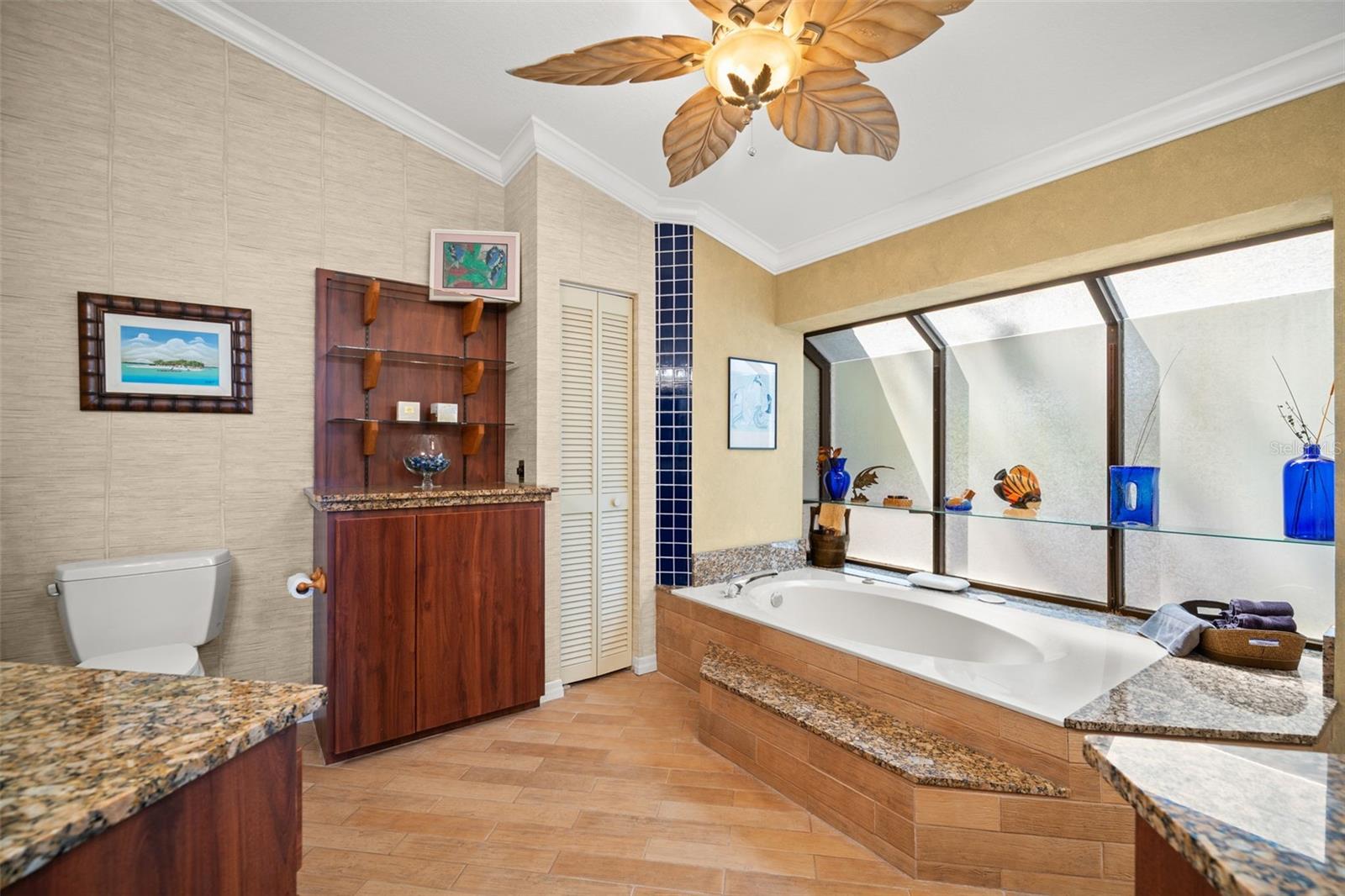 TIERRA VERDE - Residential