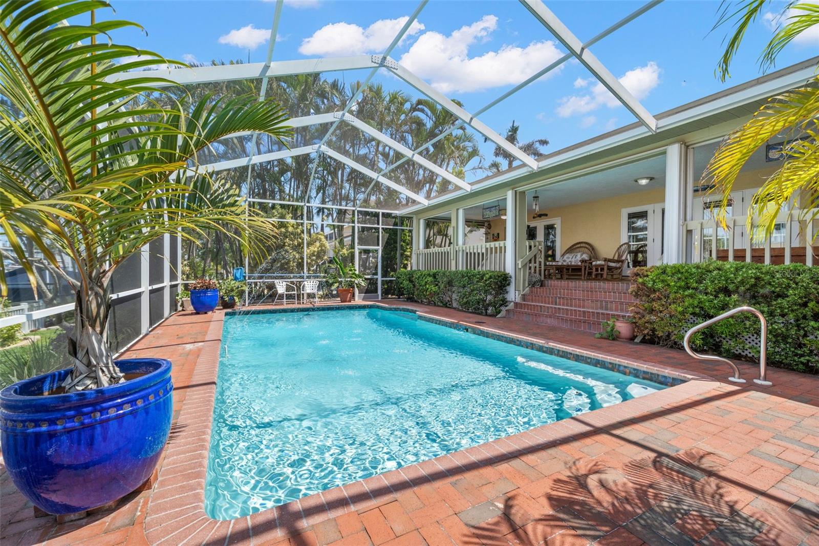 TIERRA VERDE - Residential