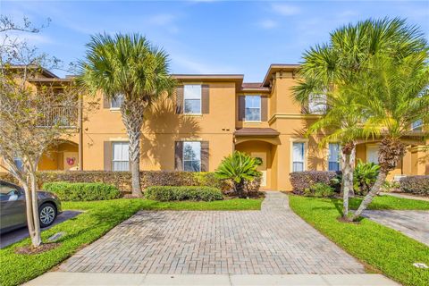 Photo of 510 Calabria Avenue, Davenport, FL 33897 (MLS # S5143029)
