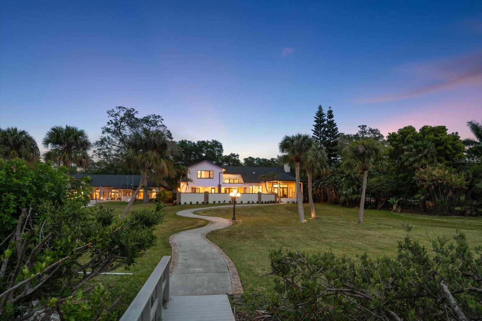 SUNSET VIEW BAY #A - Residential