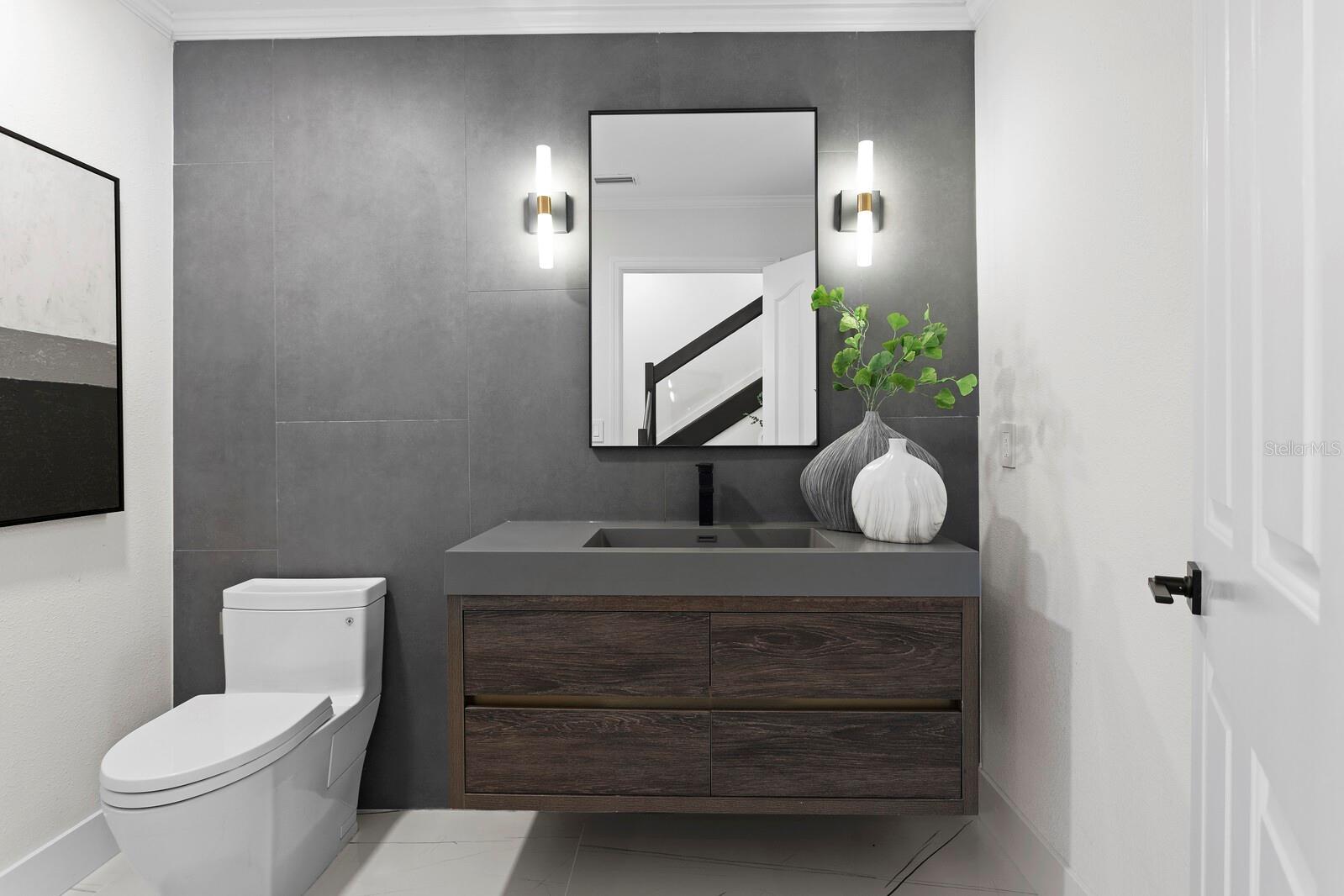 SUNSET VIEW BAY #A - Residential