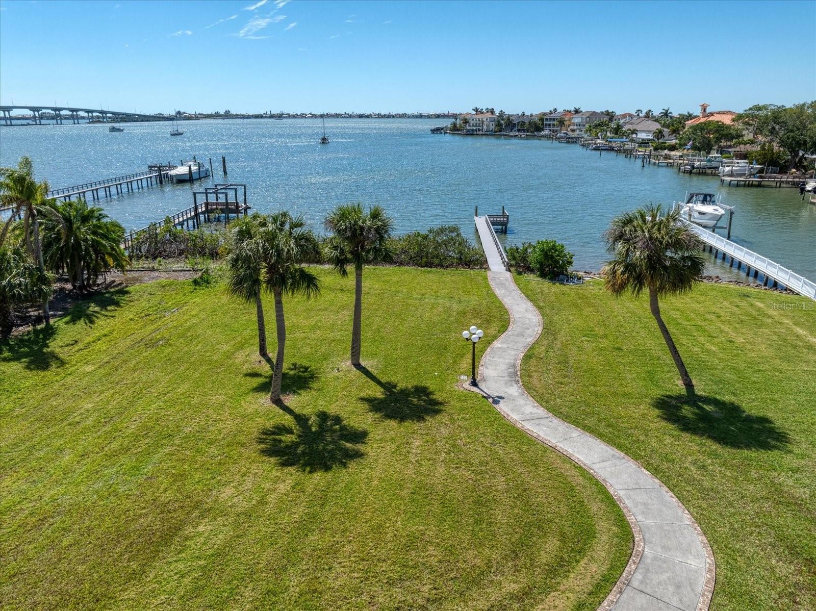 SUNSET VIEW BAY #A - Residential