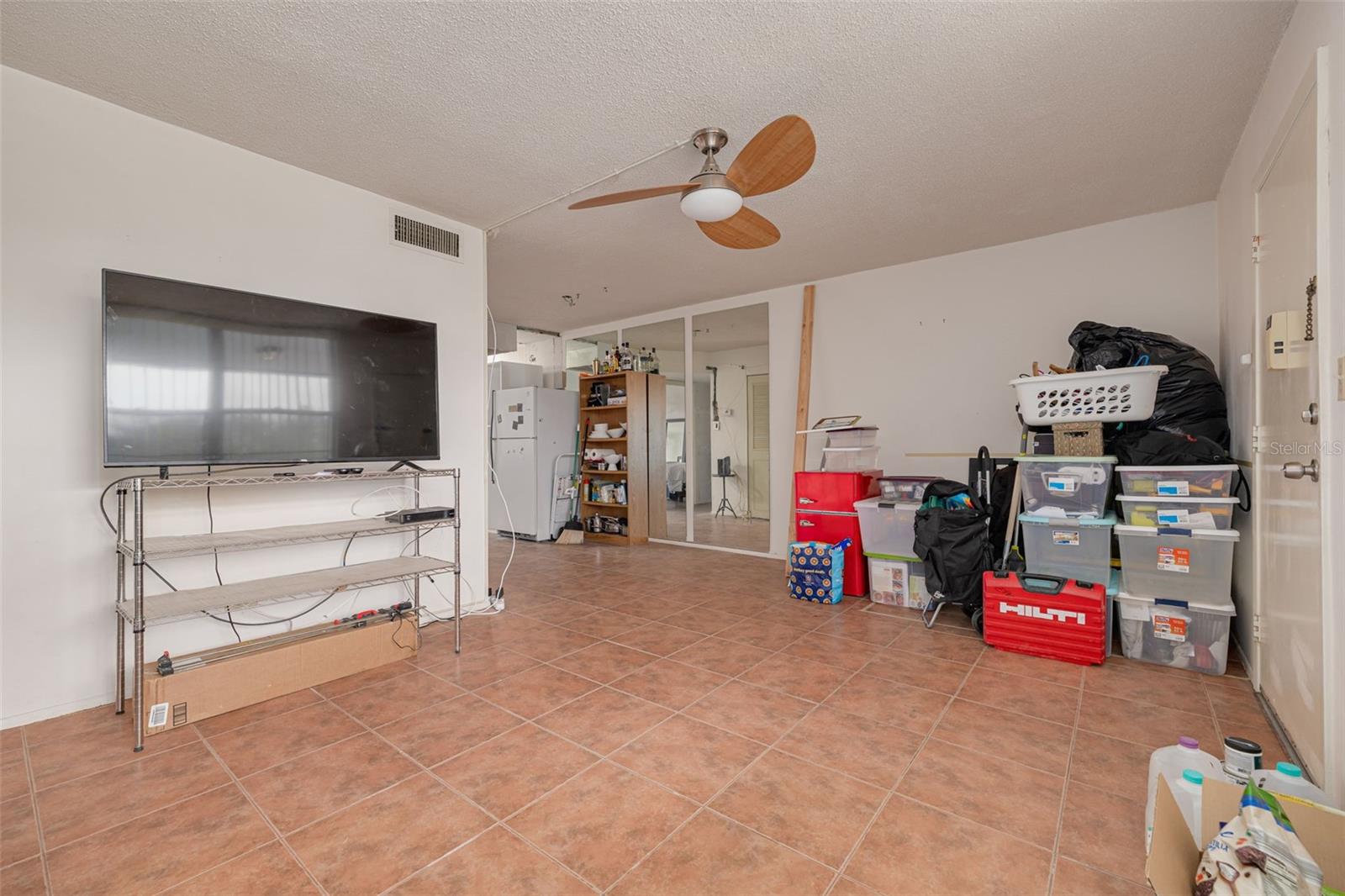 4885 1ST STREET NE 305