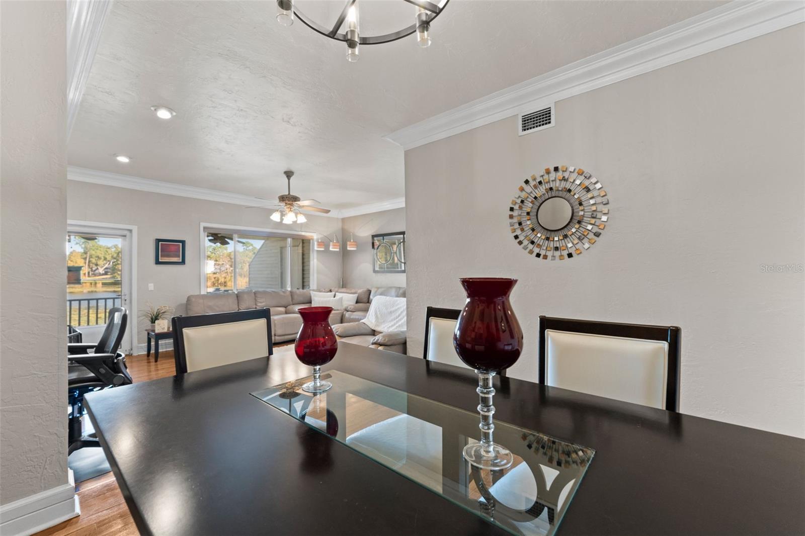 TIFFANY OAKS LAKESIDE CONDO - Residential