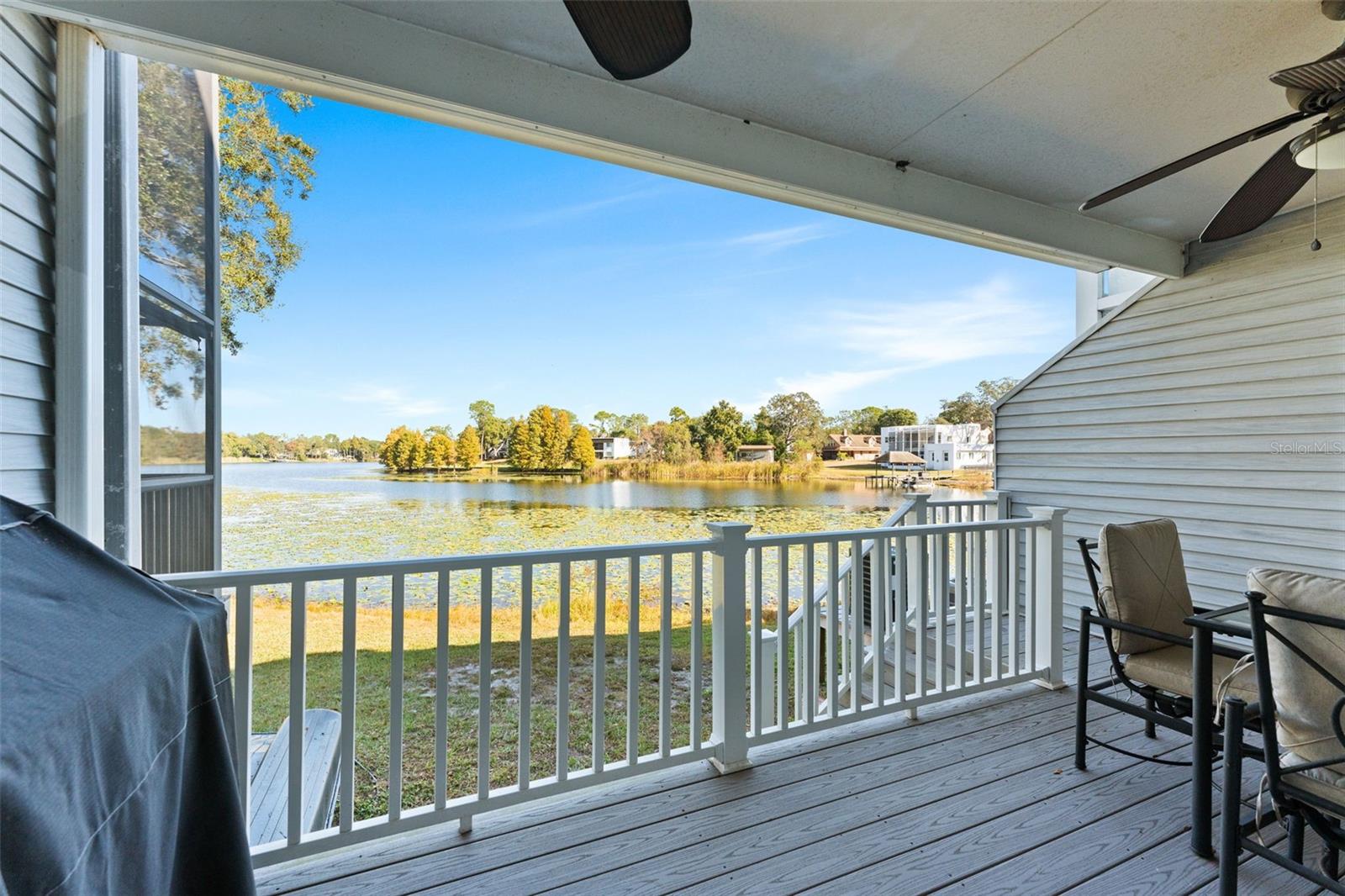 TIFFANY OAKS LAKESIDE CONDO - Residential