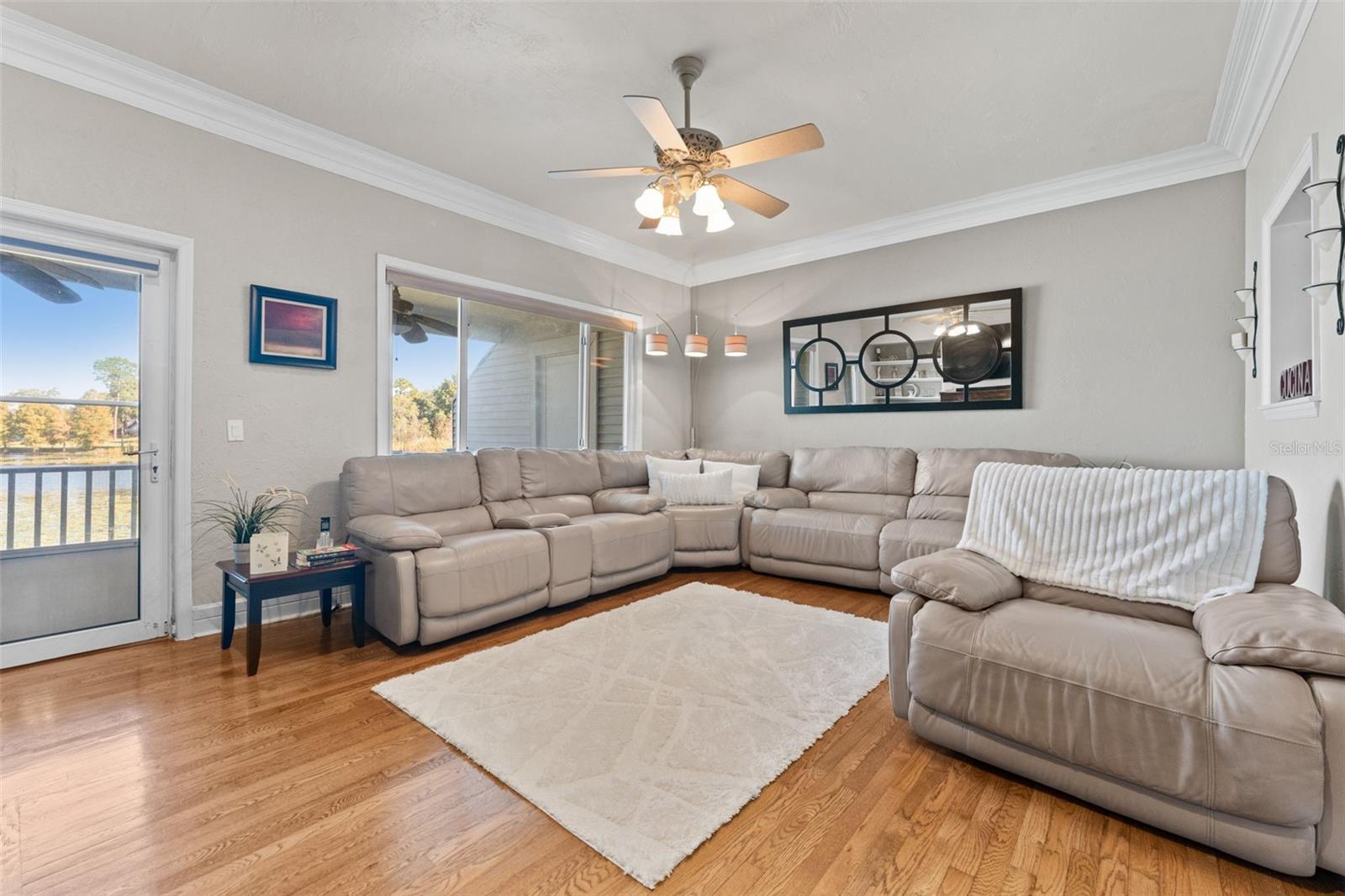 TIFFANY OAKS LAKESIDE CONDO - Residential