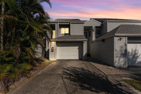 Photo of 9727 Tiffany Oaks Lane, Tampa, FL 33612 (MLS # TB8449354)