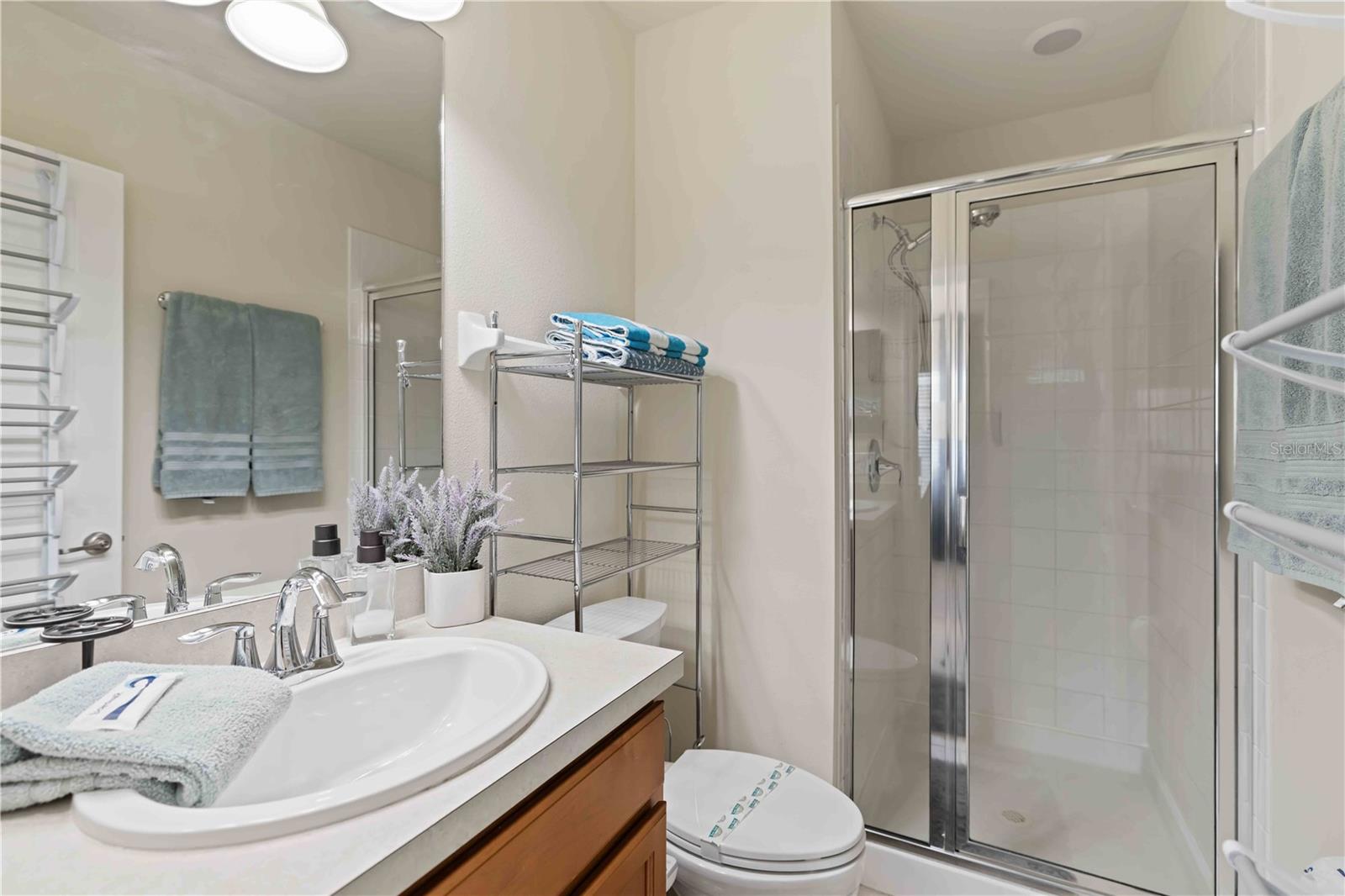 LAKESIDE VILLAGE TOWNHOME - Residential