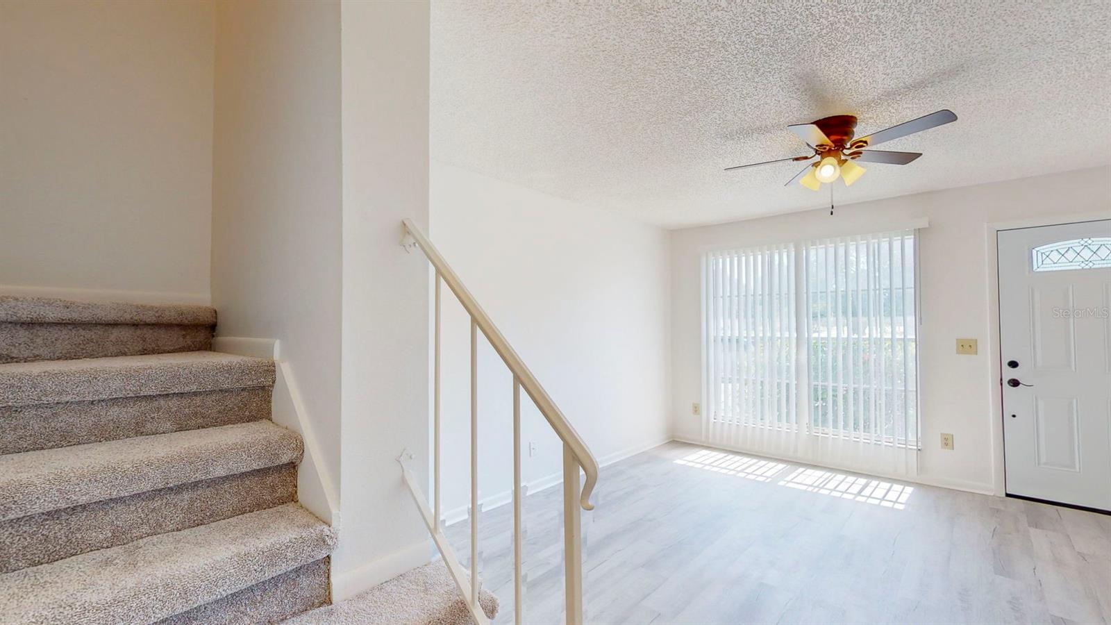 PINEBROOK ESTATES - Residential Lease