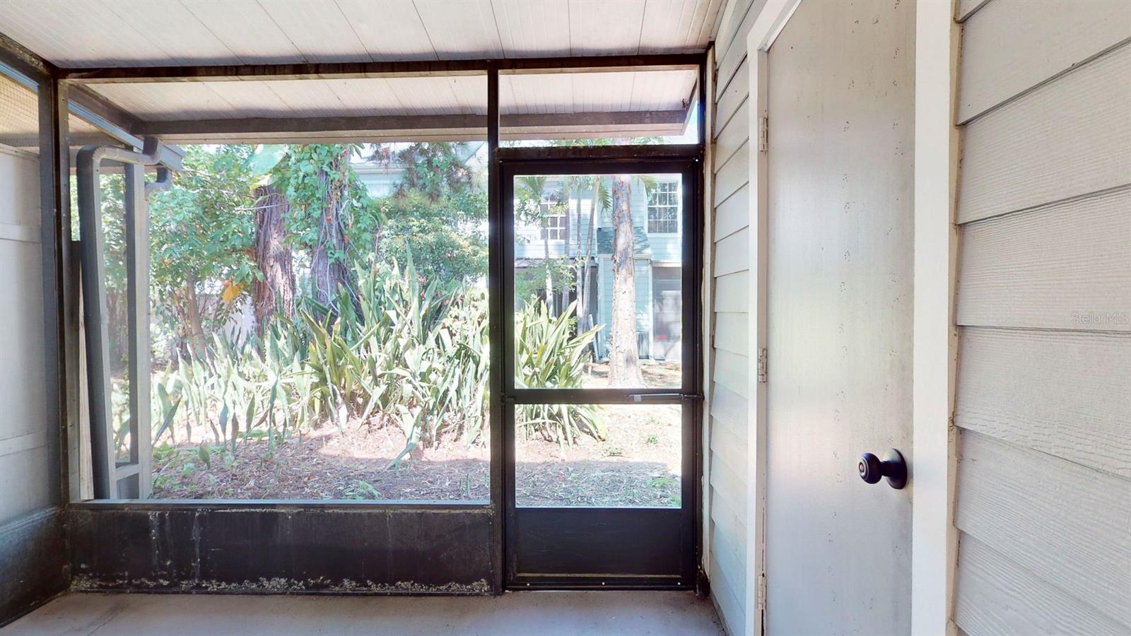 PINEBROOK ESTATES - Residential Lease