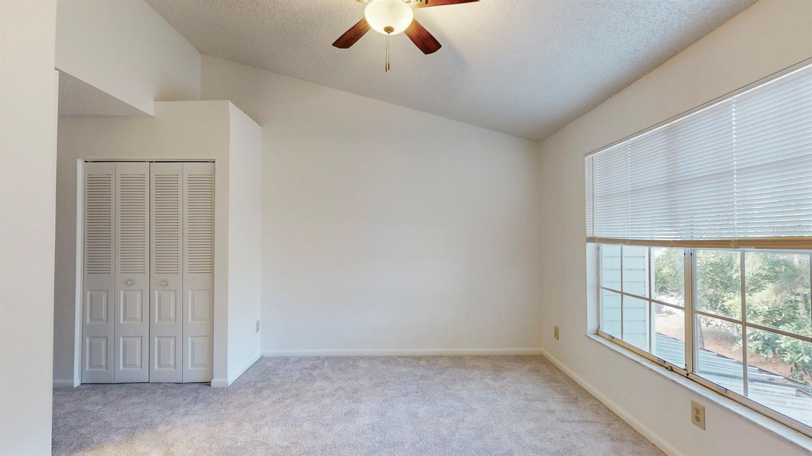 PINEBROOK ESTATES - Residential Lease