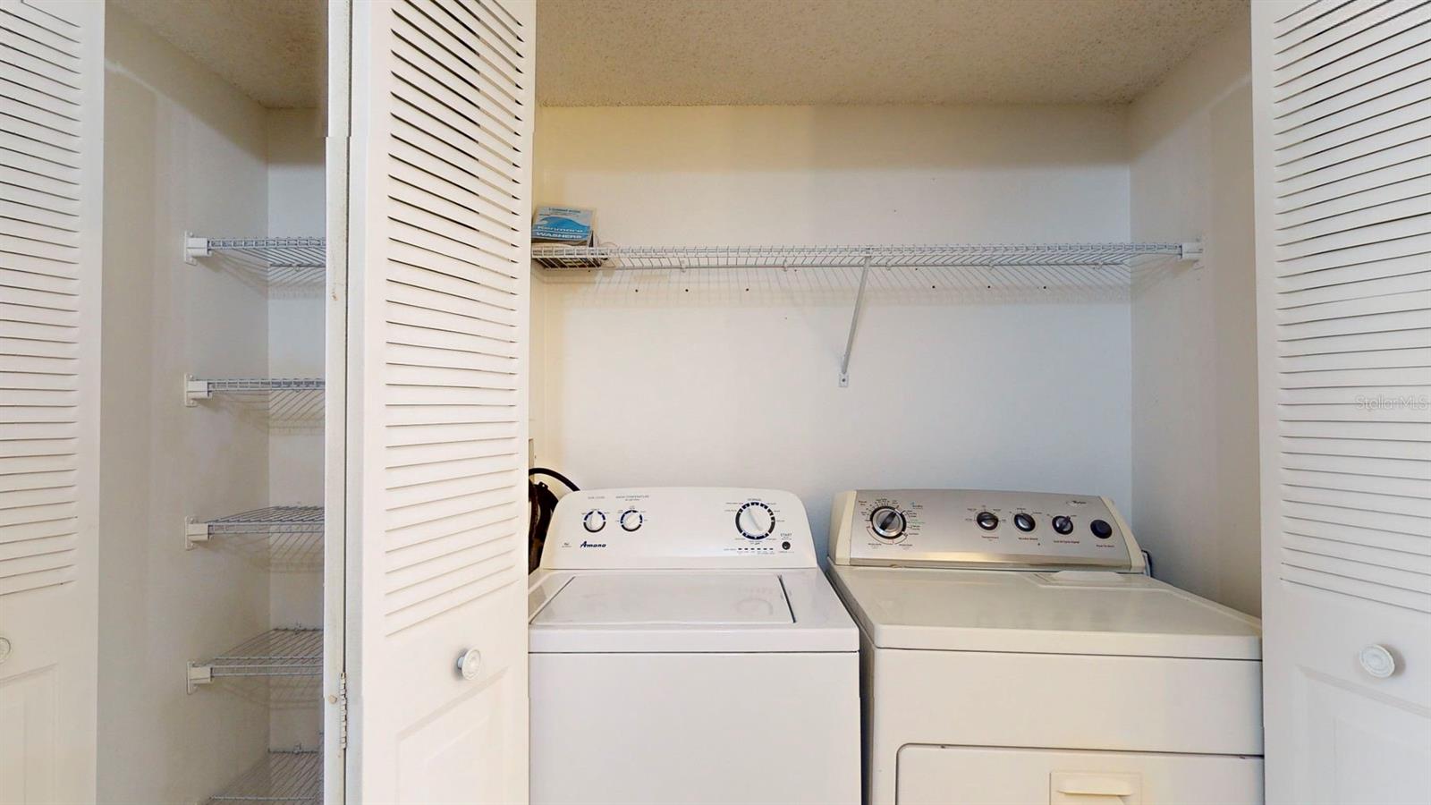 PINEBROOK ESTATES - Residential Lease