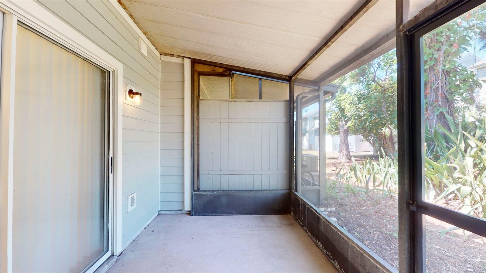 PINEBROOK ESTATES - Residential Lease