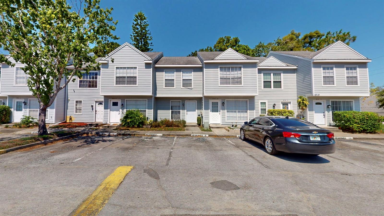 PINEBROOK ESTATES - Residential Lease