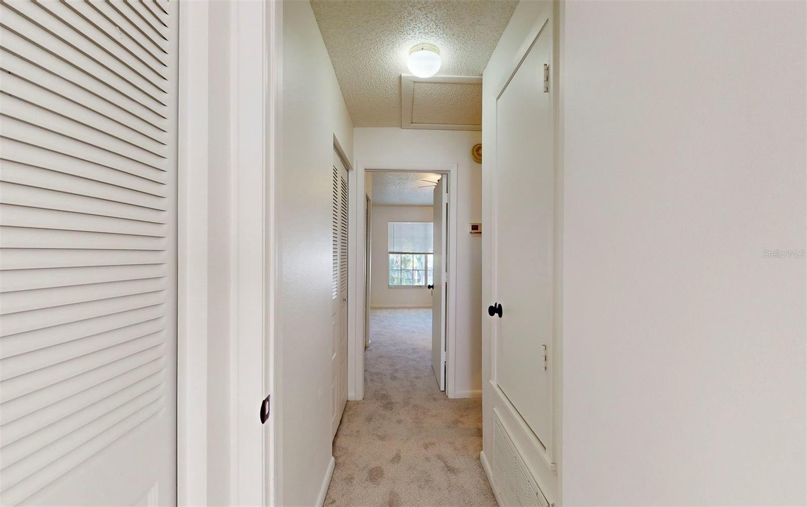 PINEBROOK ESTATES - Residential Lease