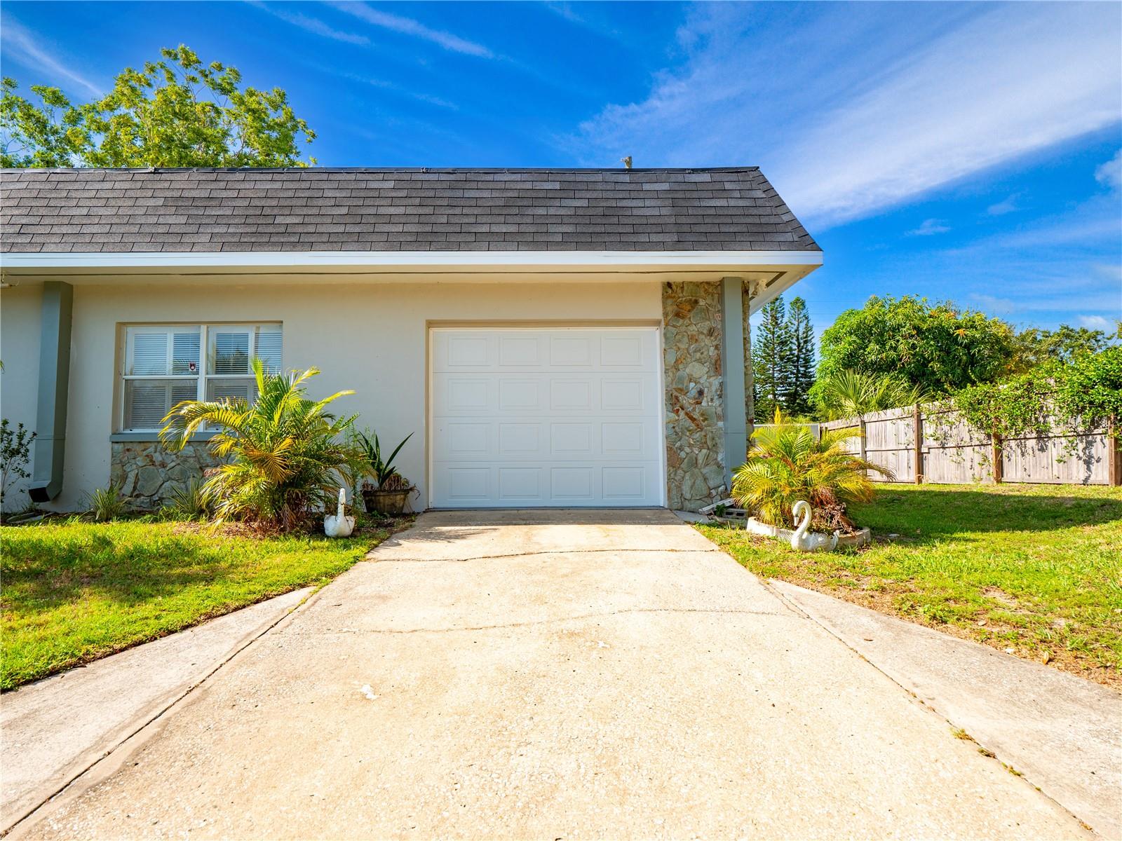 HARBOR CREST 400 APT - Residential