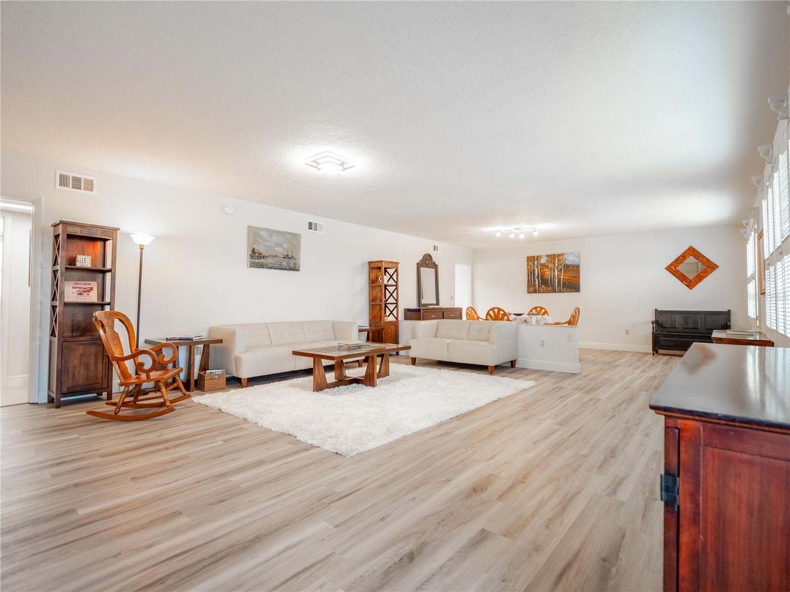 HARBOR CREST 400 APT - Residential