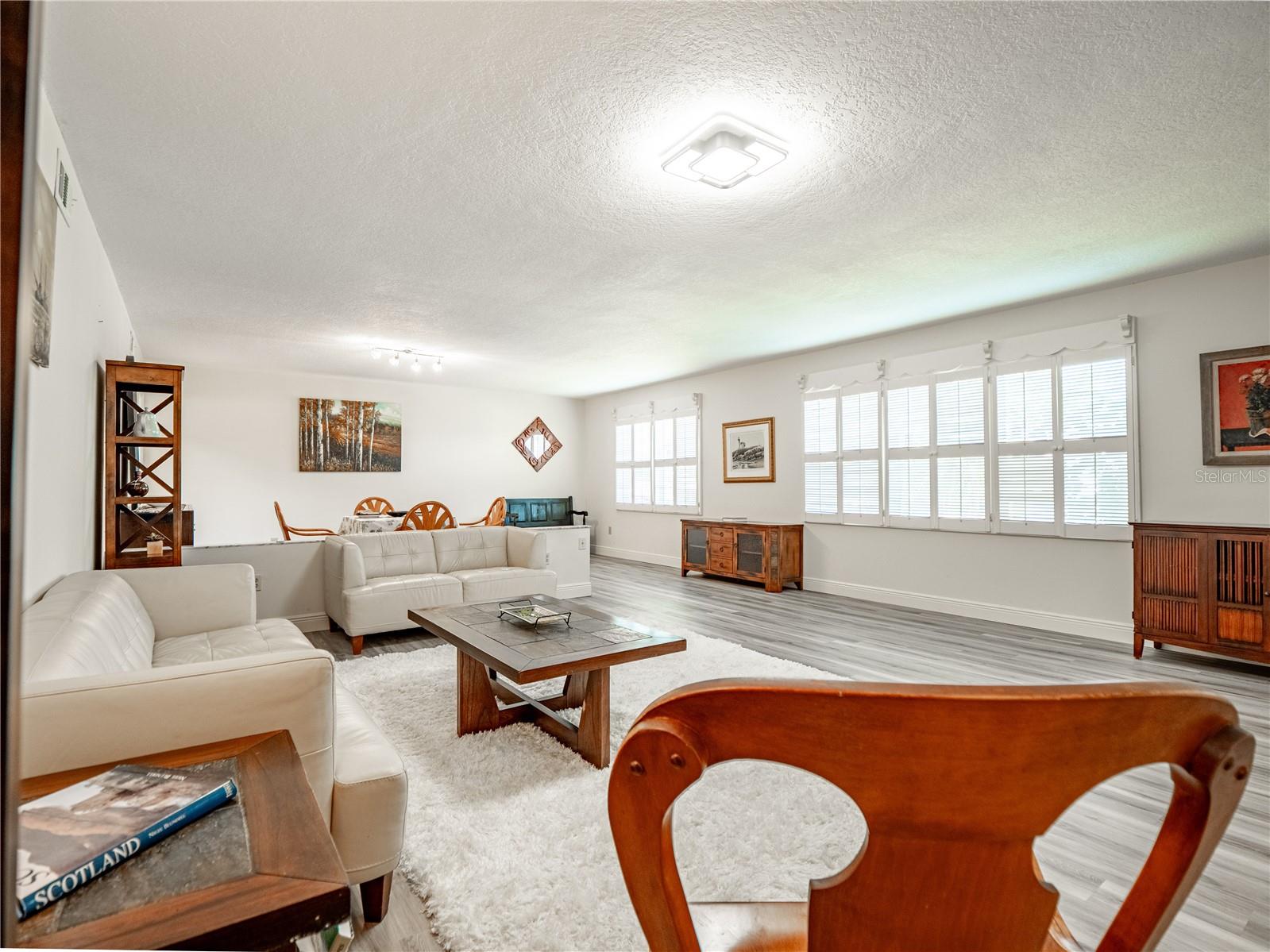 HARBOR CREST 400 APT - Residential