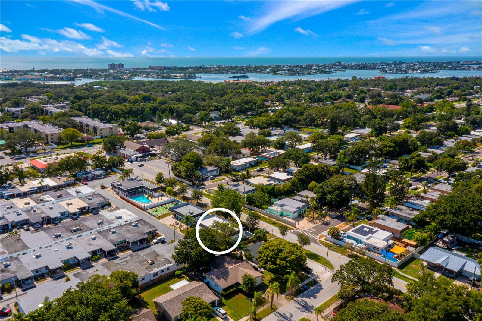 HARBOR CREST 400 APT - Residential