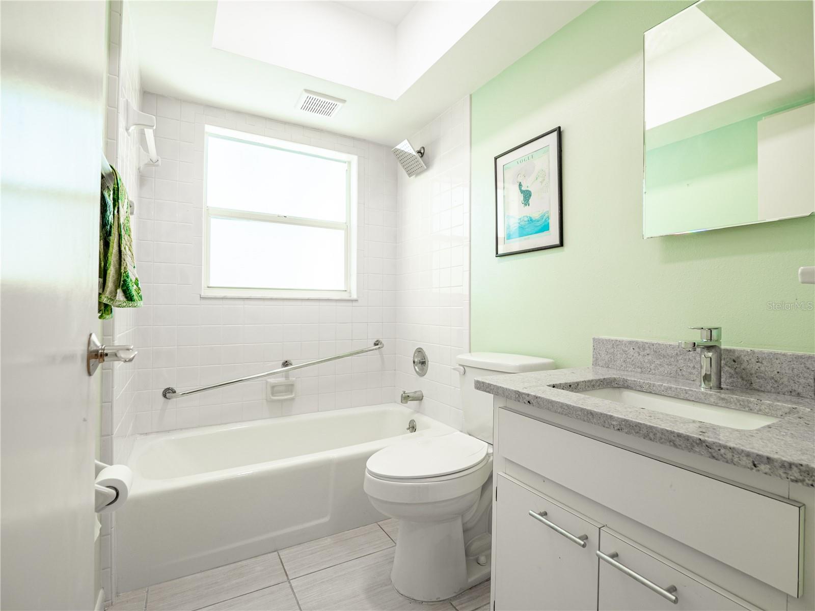 HARBOR CREST 400 APT - Residential