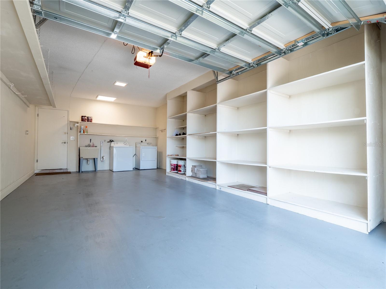 HARBOR CREST 400 APT - Residential