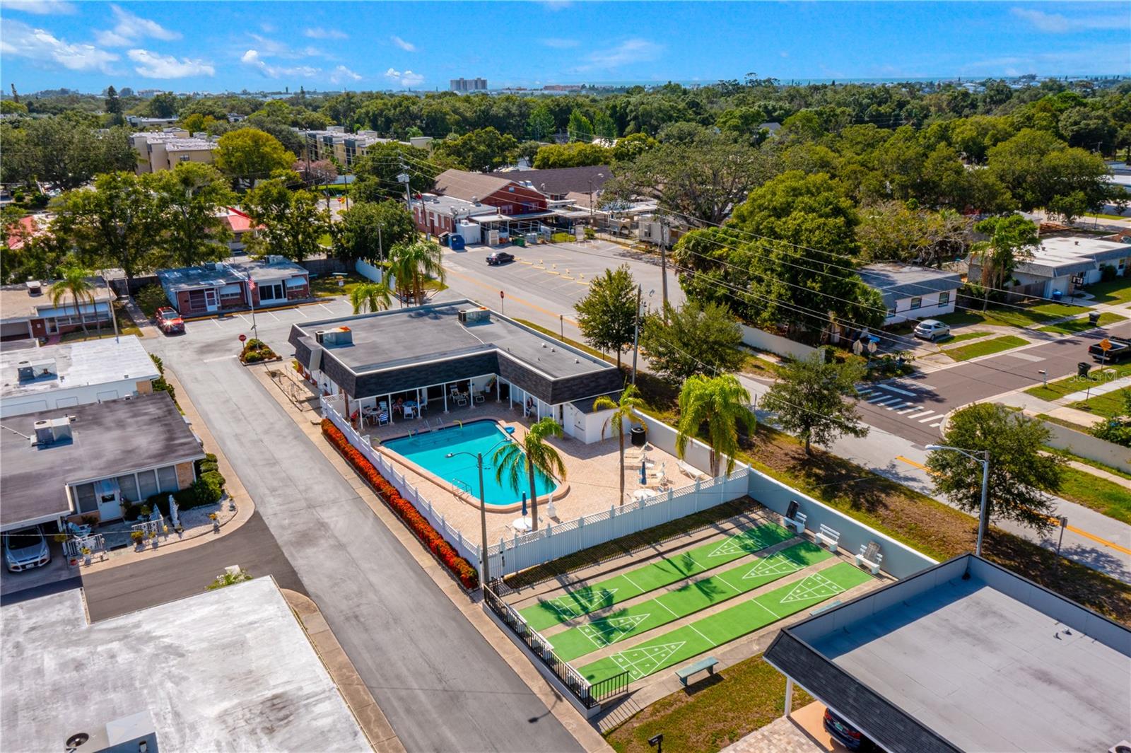 HARBOR CREST 400 APT - Residential