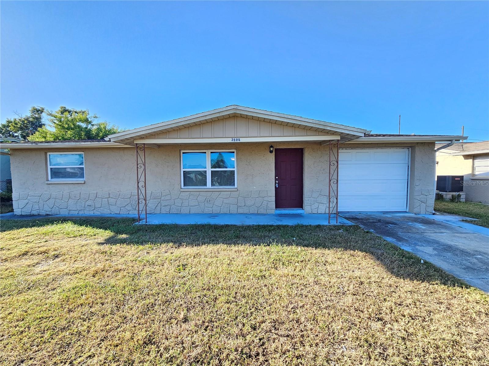 TAHITIAN HOMES - Residential Lease