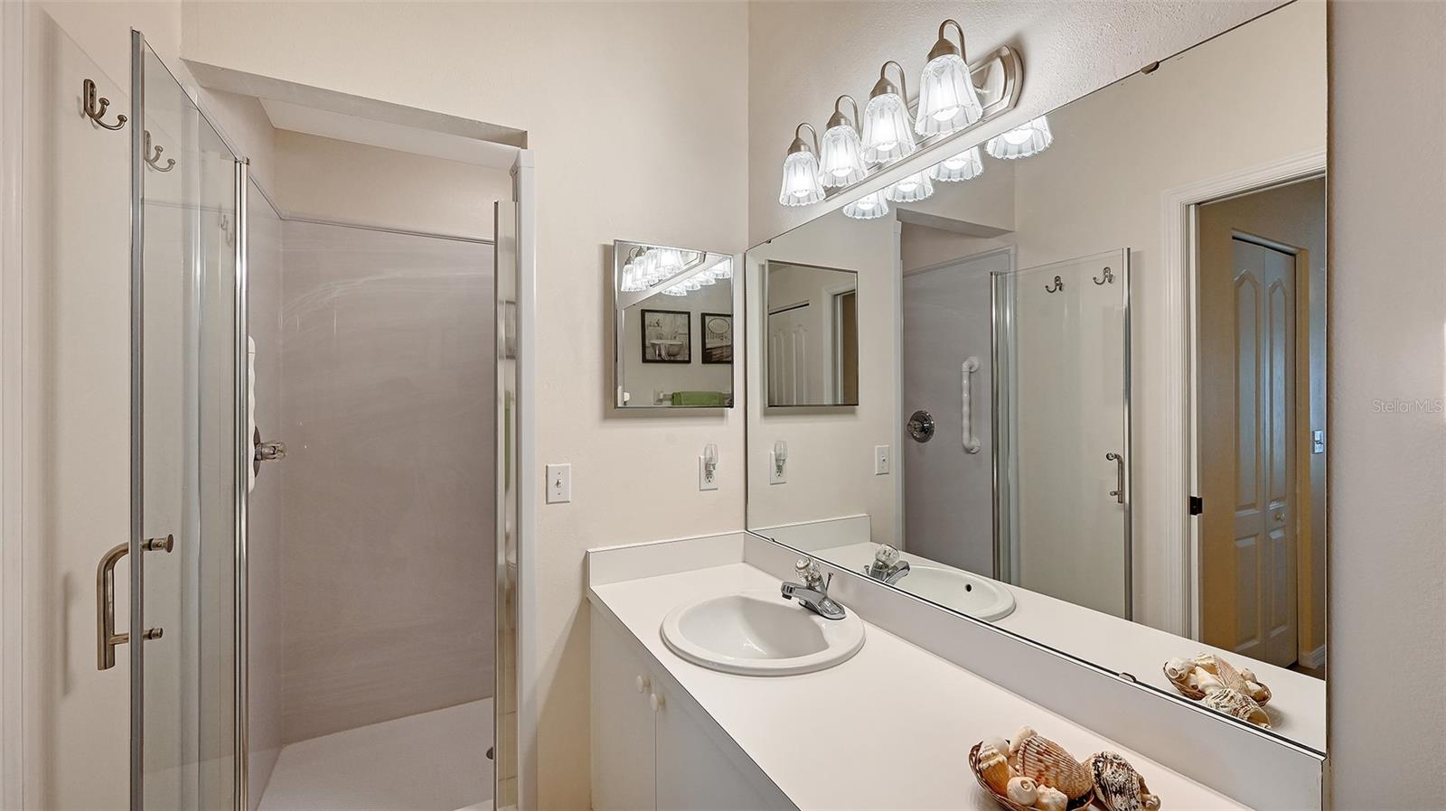 STONEYBROOK ARBOR GREENS 1 - Residential