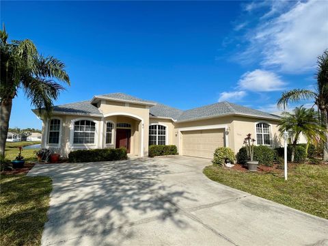 A home in PARRISH