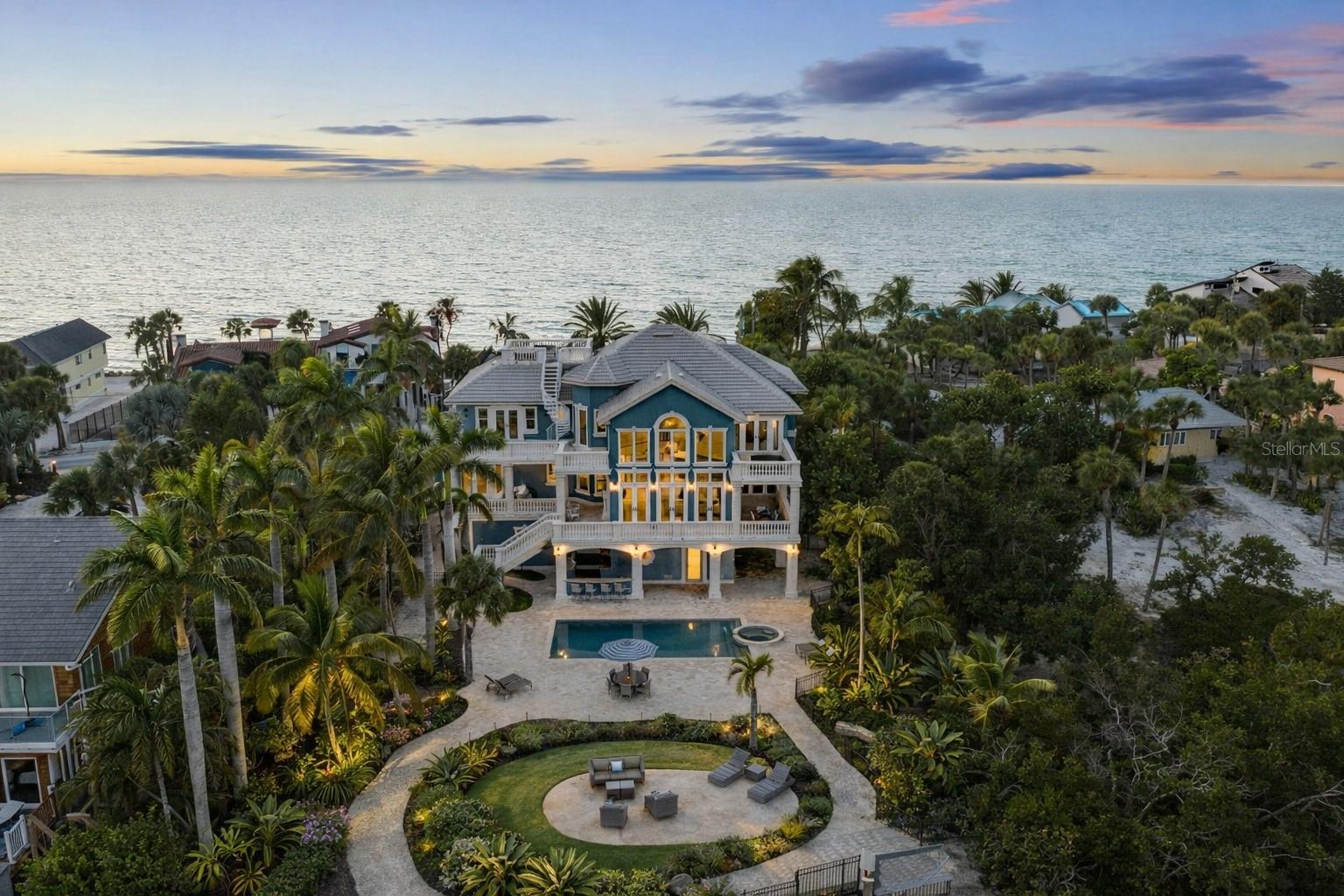 144 N CASEY KEY ROAD