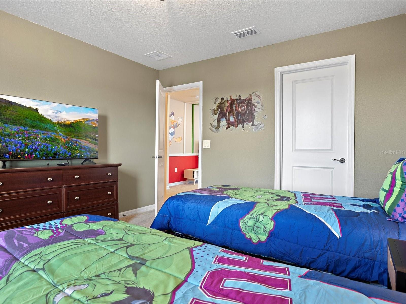 WINDSOR ISLAND RESIDENCE PH 2B - Residential