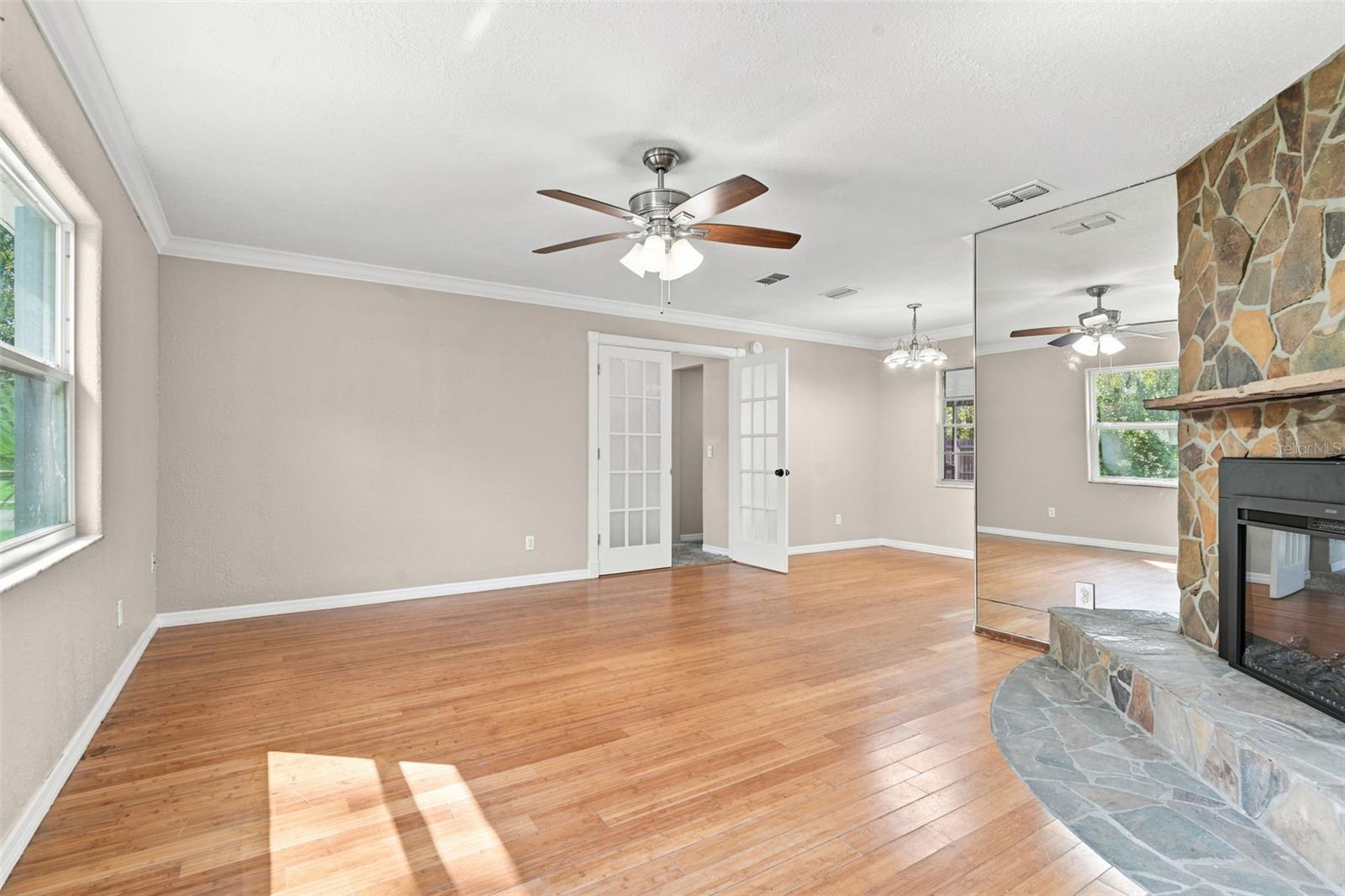 4027 WOODSONG DRIVE