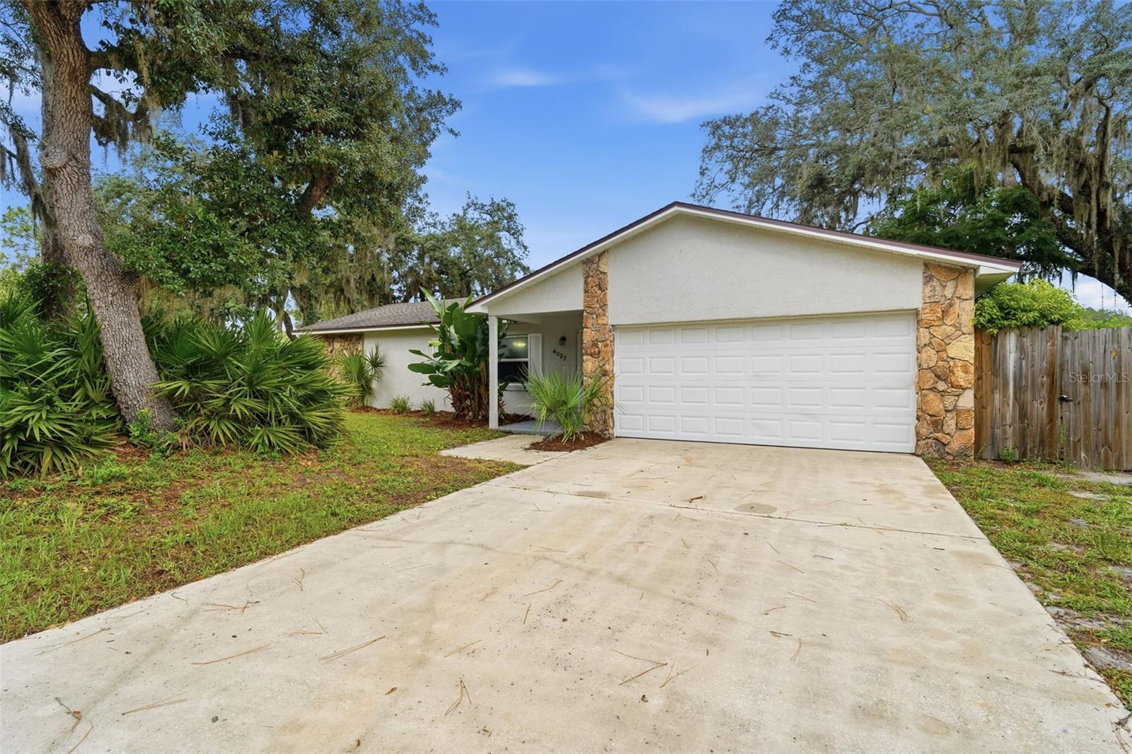 4027 WOODSONG DRIVE