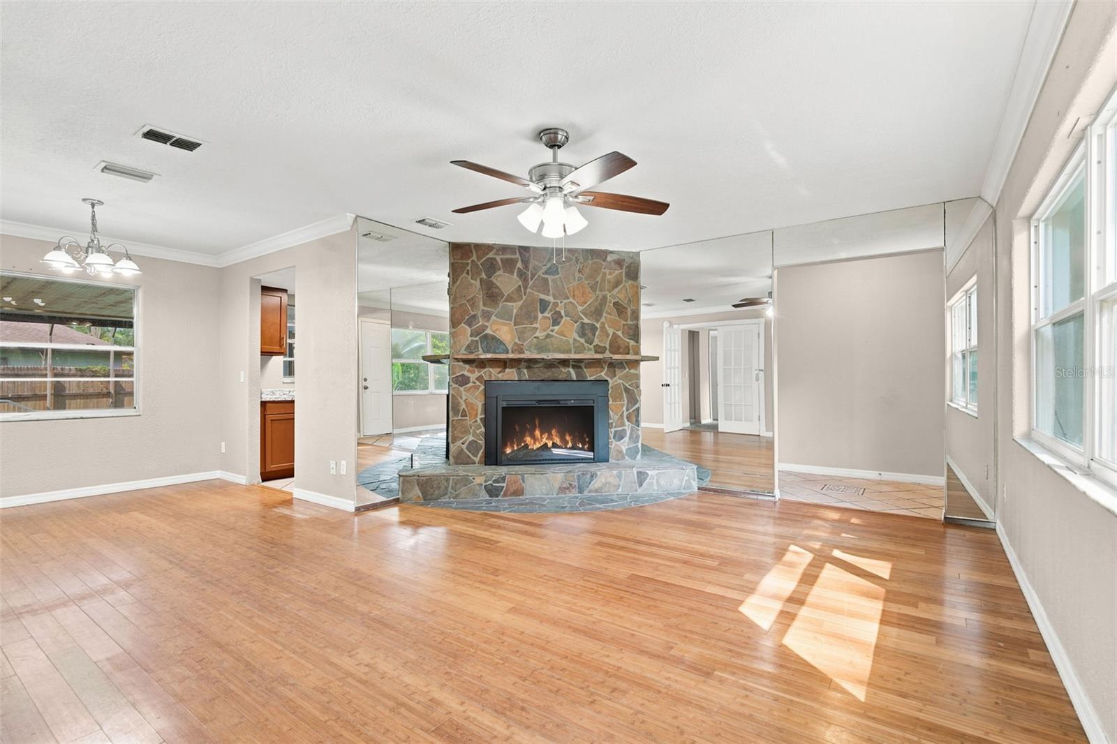 4027 WOODSONG DRIVE