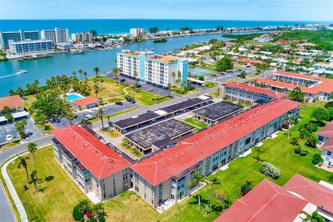 10215 REGAL DRIVE 41 LARGO FL 33774