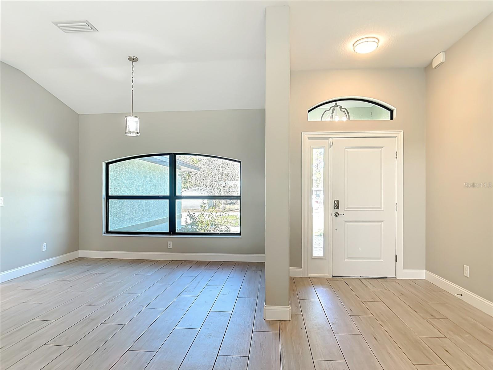 ENGLEWOOD VIEW - Residential Lease